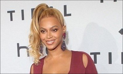 Beyonce Covers Whitney Houston's 'I Will Always Love You' at Blue Ivy's School