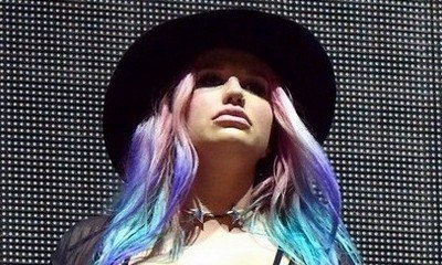 Kesha Returns to the Stage at Coachella Amid Dr. Luke Legal Battle