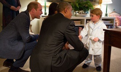 Prince George's Bathrobe Sells Out Within Minutes After His First Meeting With President Obama