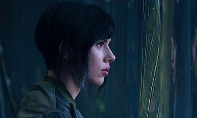 Scarlett Johansson Rocks Major's Hairdo in First Image of 'Ghost in the Shell'