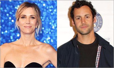 Bikini-Clad Kristen Wiig Kisses New Boyfriend in Hawaii