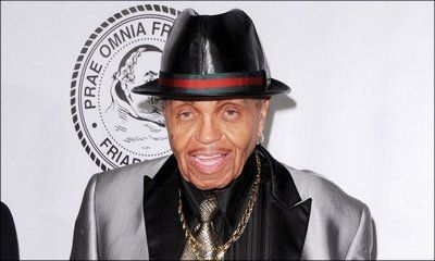 Joe Jackson, Michael Jackson's Dad, Hospitalized With High Fever