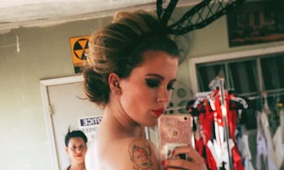 Ireland Baldwin Shows Off Butt Cheeks and Side Boob in Mirror Selfie. See the NSFW Pic!
