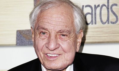 'Pretty Woman' Director Garry Marshall Dies at 81, Hollywood Pays Tribute