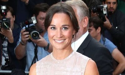Pippa Middleton Flashes Engagement Ring, Plans 2017 Wedding