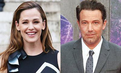 Jennifer Garner Appears to Be Crying During a Reunion With Ben Affleck