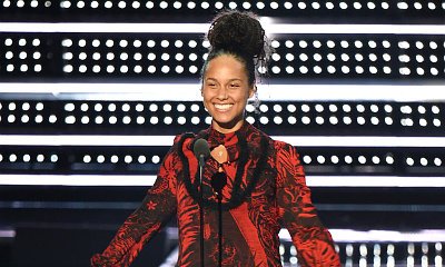 MTV VMAs 2016: Alicia Keys Goes Make Up Free as She Honors MLK With a Poem