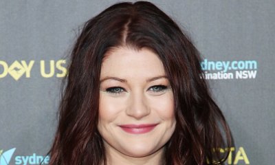 Emilie de Ravin Wants American Airlines to Fire 'Disgusting' Worker Who 'Grabbed' Her