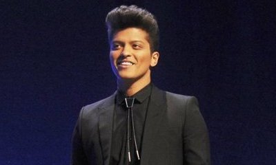 Bruno Mars Announced as Opening Act at 2016 American Music Awards