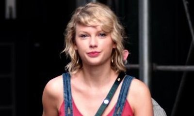 Is This Taylor Swift Groping Picture? Photo Leaks Despite Getting Sealed by Judge