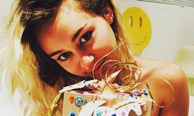 Liam Hemsworth Gets Miley Cyrus Another Huge Ring From for Her 24th Birthday