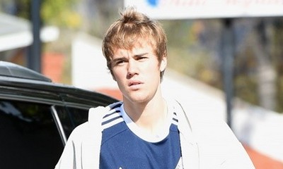 Report: Justin Bieber Hires 'Police State' Number of Bodyguards to Protect His House