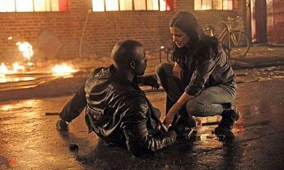 'The Defenders' Reunites Jessica Jones and Luke Cage in New Set Photos