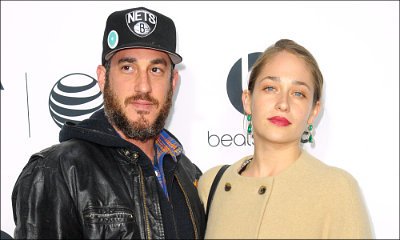 'Girls' Star Jemima Kirke Calls It Quits With Husband of 7 Years