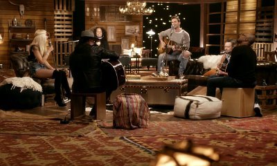 Watch Alicia Keys, Adam Levine, Blake Shelton and Gwen Stefani Cover 'Waterfalls'