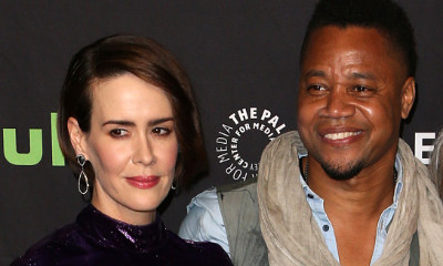 Cuba Gooding Jr. Generates Online Outrage After Lifting Up Sarah Paulson's Skirt at PaleyFest