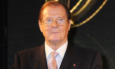 Hollywood Mourns the Death of James Bond Star Roger Moore