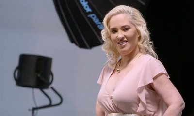 Mama June Shows Off Size 4 Figure in Baywatch-Themed Photo Shoot