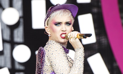 Katy Perry Crowd-Surfing Twice at Glastonbury 2017