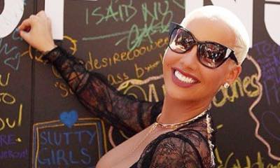 Internet Roasts Amber Rose for Saying That Philly Girls 'Aren't Traditionally Attractive'
