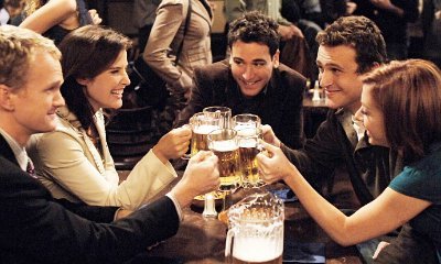 'How I Met Your Mother' Spin-Off Is Starting Over From Scratch With New Writers