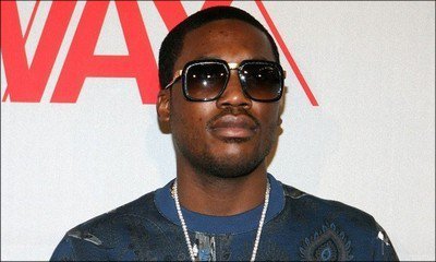 Meek Mill Avoids Felony Charges and Gets Released Without Bail After New York Arrest