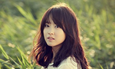 Check Out First Look at Park Bo Young as High School Student in 'Your Wedding'