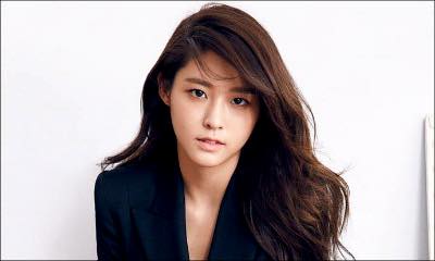 AOA's Seolhyun Goes Blonde in Photoshoot