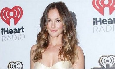 Minka Kelly Recalls 'Gross' Encounter With Harvey Weinstein, Apologizes for Being 'Complicit'