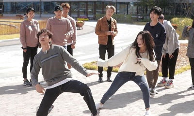 Lee Kwang Soo Breaks His Phone While Dancing With Red Velvet's Joy on 'Running Man'