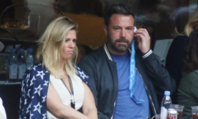 Ben Affleck Twinning With Girlfriend Lindsay Shookus in Post-Christmas Dinner Date