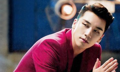 Big Bang's Seungri Celebrates His Birthday With Pretty Ladies in Philippines