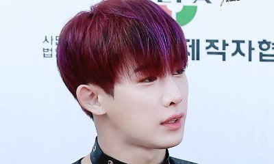 Monsta X's Wonho Rips His Jacket While Showing Off His Muscular Arm