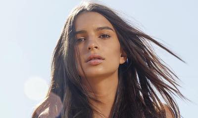 Emily Ratajkowski Poses Completely Nude as She Recreates Botticelli's The Birth of Venus - See Pic