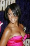 R&B Beauty Rihanna Comes Clean, Confirmed She's Dating Hollywood Actor Josh Hartnett