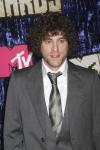 Elliott Yamin Premieres Video of 'One Word'