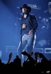 Kenny Chesney Wins the ACM Entertainer of the Year Again
