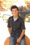 Confirmed: Taylor Lautner Back as Jacob Black in 'New Moon'
