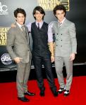 Jonas Brothers' Valentine's Day Dream Dates