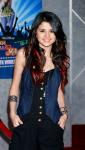 Selena Gomez Addresses Rumors of Her Dating Taylor Lautner