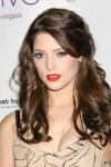 Ashley Greene Says Robert Pattinson Loves Being Single