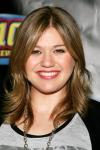 Video: Kelly Clarkson Talks About Writing 'New Moon' Song