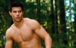 Taylor Lautner on His Jacob Black in 'The Twilight Saga's New Moon'