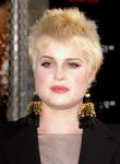 Kelly Osbourne Wants a Boob Job Before Tying the Knot