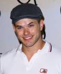 Kellan Lutz Shares Secrets on His Muscular Body