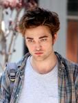 Robert Pattinson Doesn't Take Sex Symbol Status Seriously
