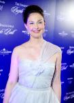 Ashley Judd to Reveal Troubled Childhood in Autobiography