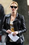 Julia Roberts Plans Make Out Session on Valentine's Day