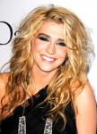 Ke$ha Stays Strong at No. 1 on European Singles Chart