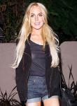 Lindsay Lohan Banned From Club After Attacking Samantha Ronson